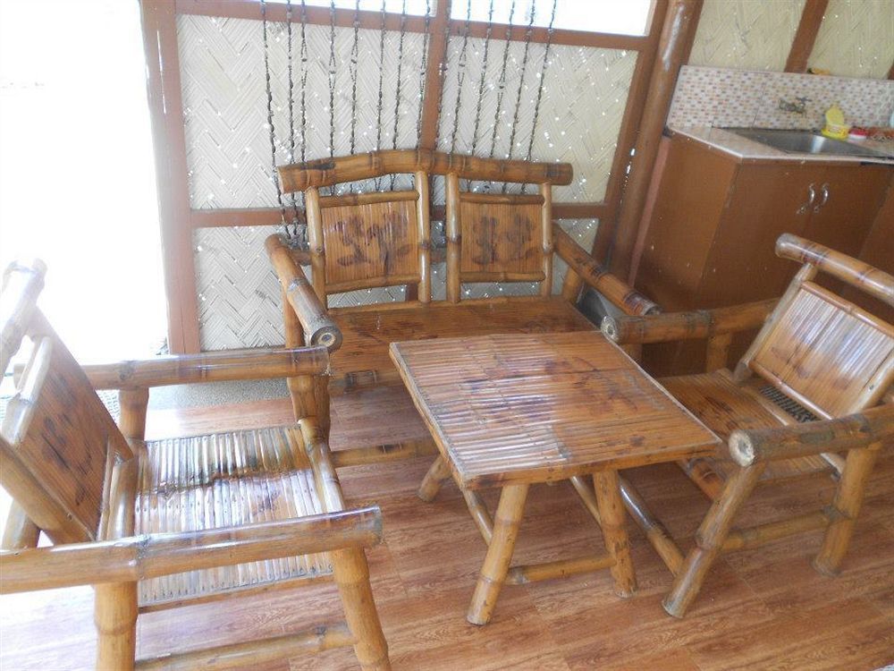 Tia Mers Guest House Puerto Princesa Екстер'єр фото