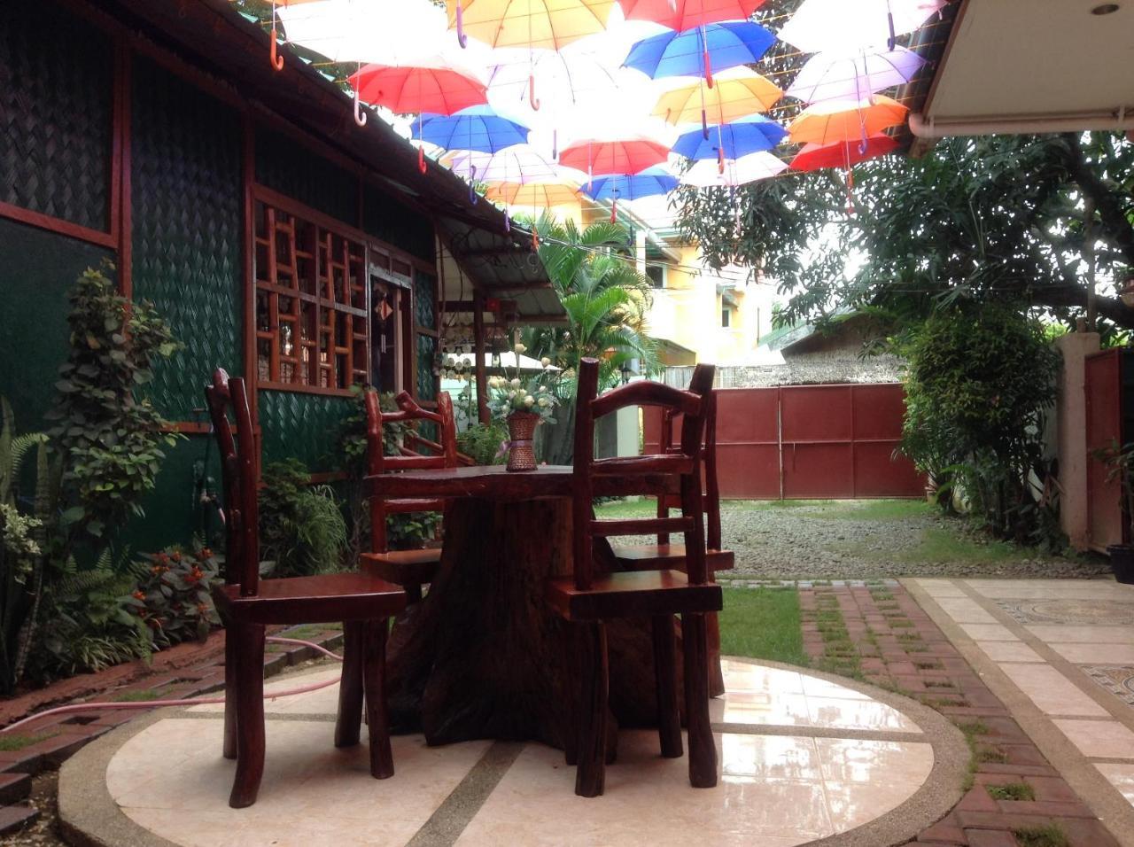 Tia Mers Guest House Puerto Princesa Екстер'єр фото