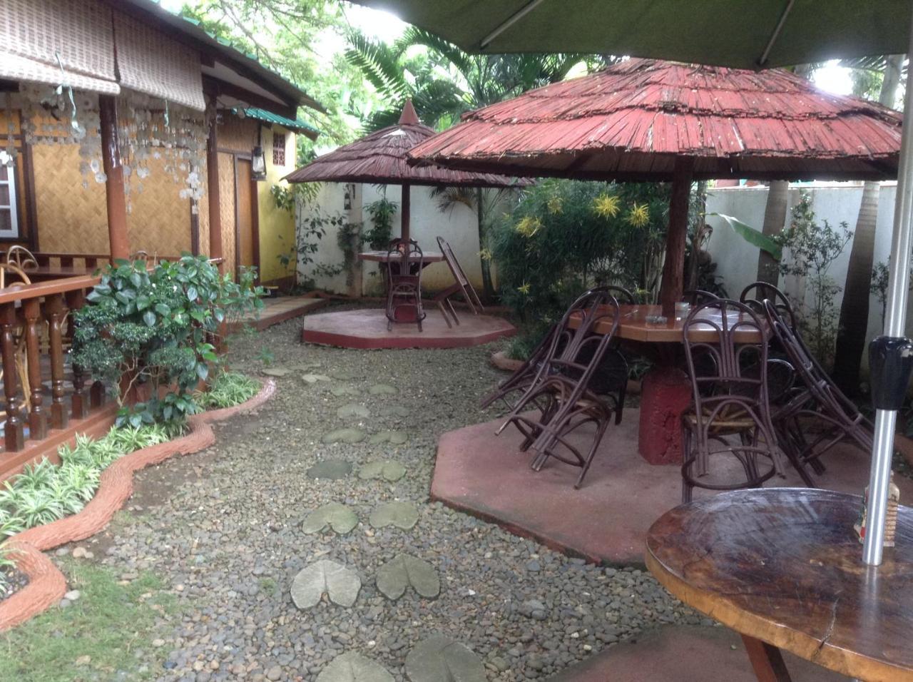 Tia Mers Guest House Puerto Princesa Екстер'єр фото